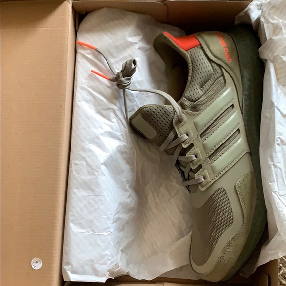 Brand New Adidas Ultra Boost (SOLD) - Picture 2 of 8